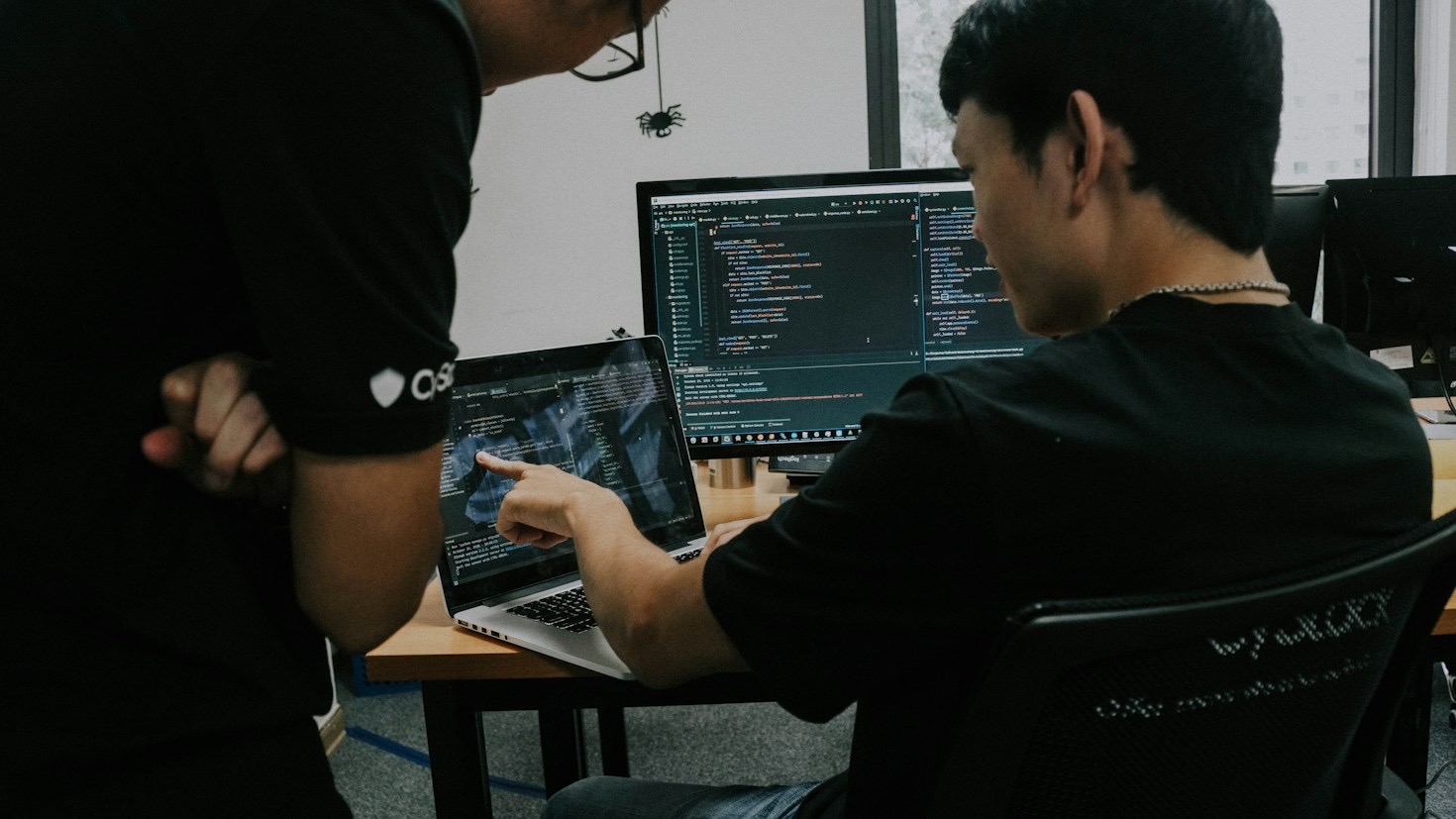 Effective Techniques for Managing Online Resources
